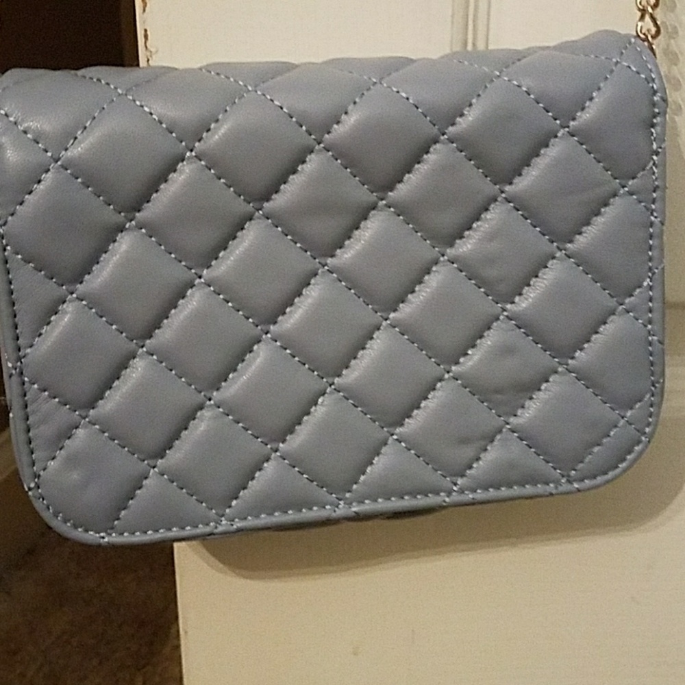 🚫SOLD🚫Quilted Bag - Picture 4 of 5